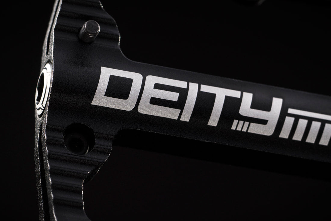 PEDAL FLAT DEITY BLACK KAT BRONZE