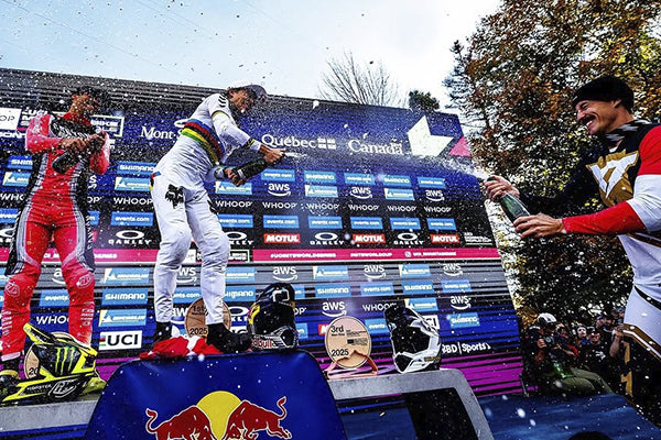 Goldstone y Vidaurre se coronan en el podio de la UCI World Cup