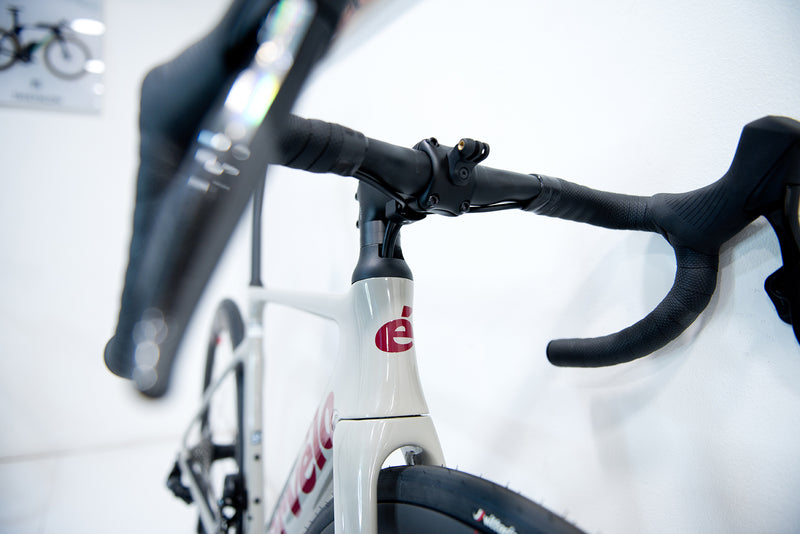 Cervélo Soloist Force Etap AXS Dried Amaranth