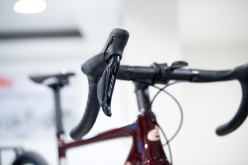 Cervélo Caledonia 105 Di2 Carmine