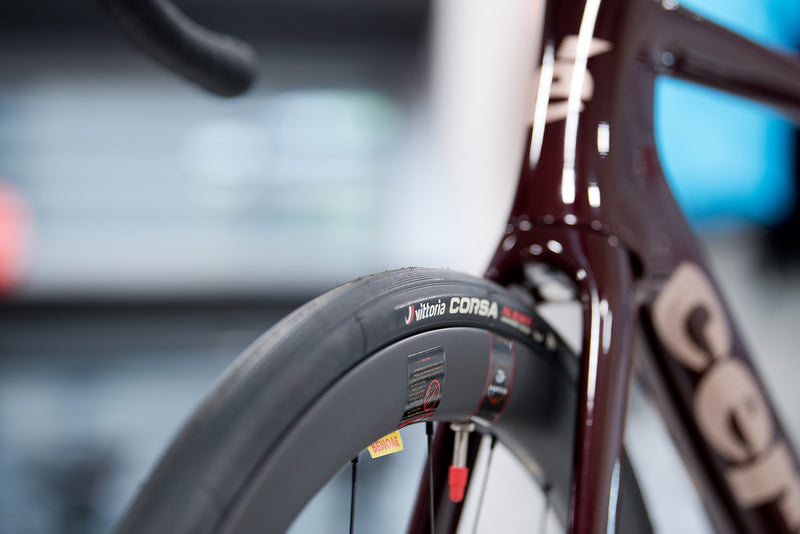 Cervélo Caledonia-5 Ultegra Di2 Carmine