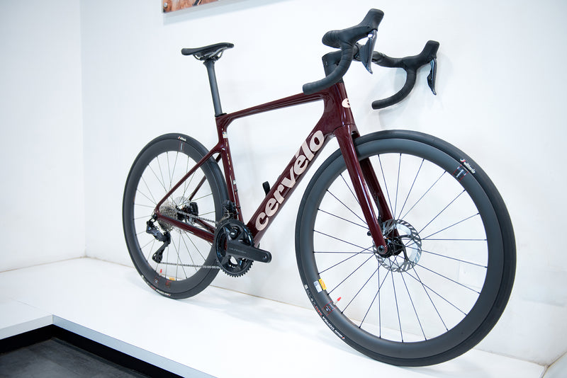 Cervélo Caledonia-5 Ultegra Di2 Carmine