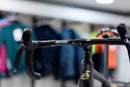 Cervélo Bicicleta R5 Ultegra Di2 12v Five Black/Bronze 2026
