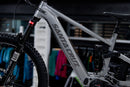 Santa Cruz Bicicleta Ebike Vala AL MX 2026 Kit Deore Gris