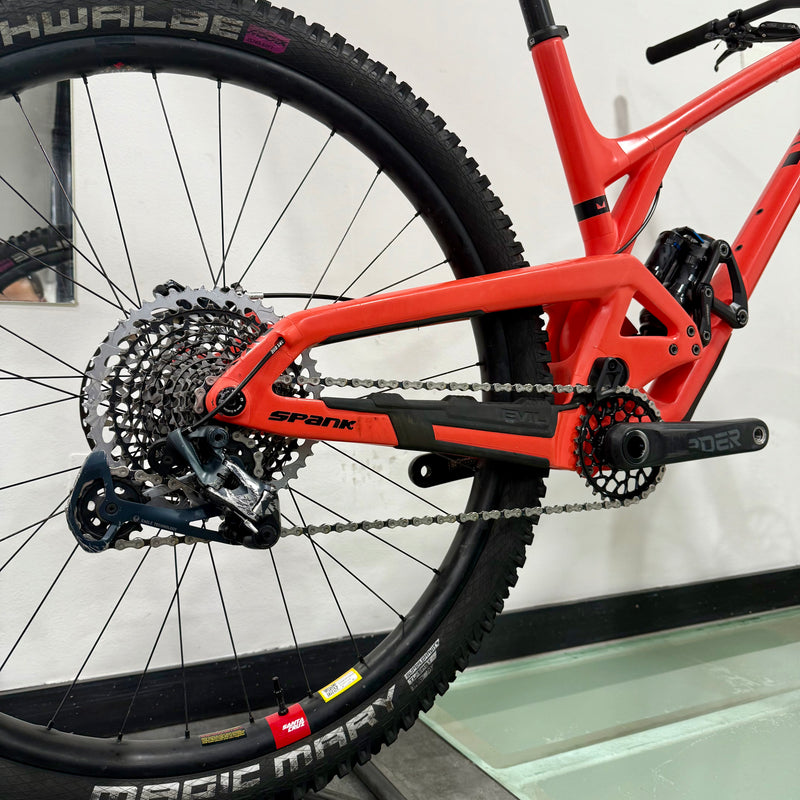 Bicicleta Usada Evil Wreckoning 29" Talla L Ruedas Carbono
